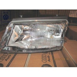 Original VW Halogen Twin Headlights With Halogen Fog Lights - 3B0941017N