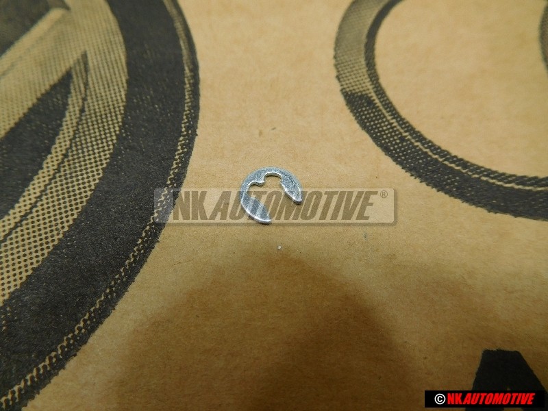 Original VW Retaining Washer - N 0124334