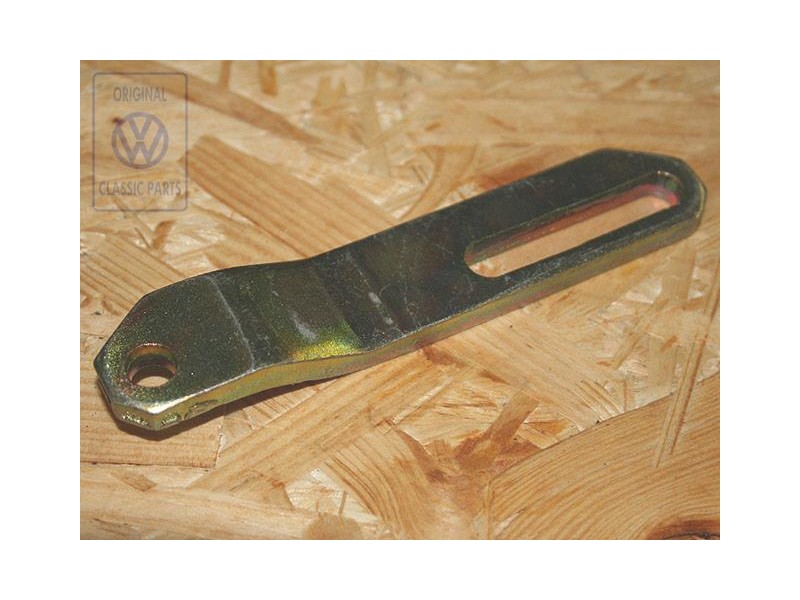 Original VW Angled Bracket - 068903253R