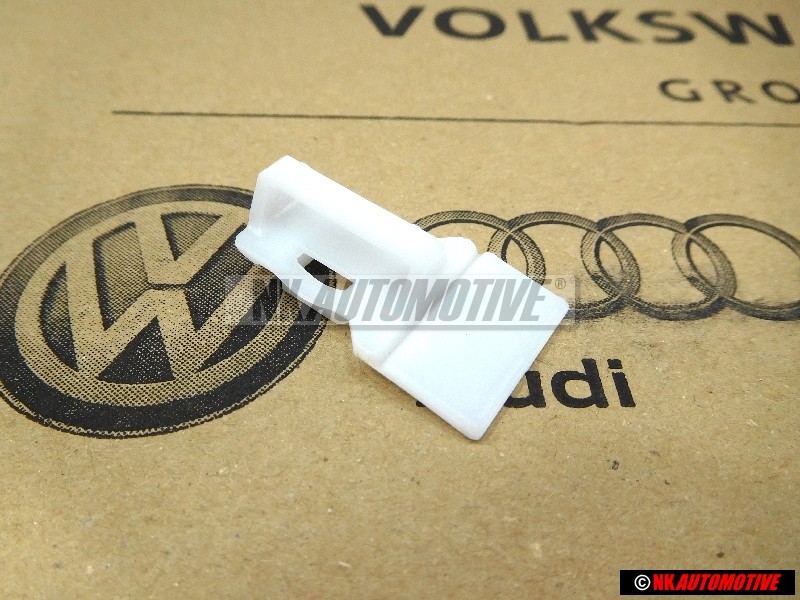 Original VW Clip - 357867300A
