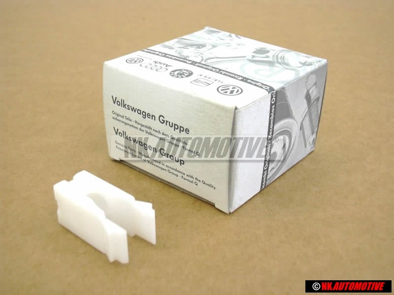 Original VW Clutch Master Cylinder to Pedal Support Clip - 1H0721357