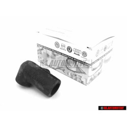 Original VW Oli Breather Hose T Piece Connector Valve Housing - 026103247