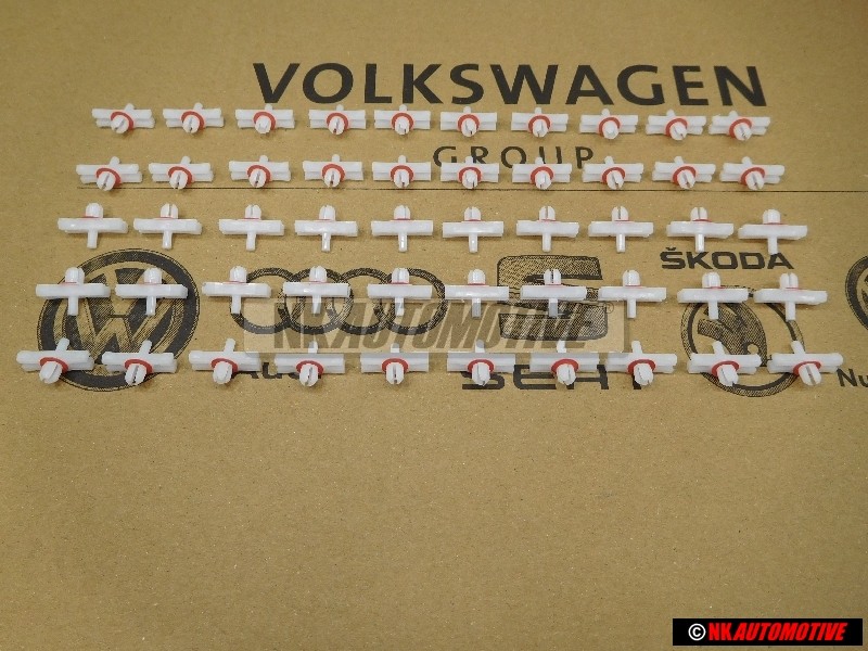 50x Original VW Upper Side Moulding Installation Clip - 113853585C