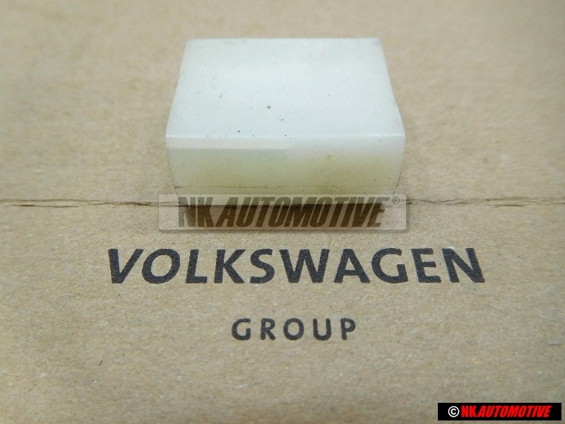 Original VW Flat Contact Housing - 113927237