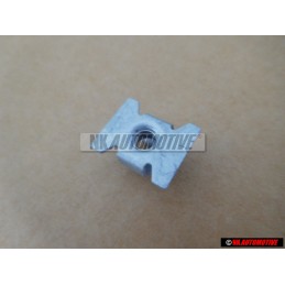 Original Audi Clip - 3D0867059