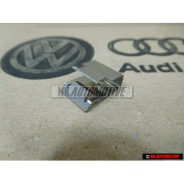 Original Audi S2 Badge Retaining Clip Clamp - 8A0853645