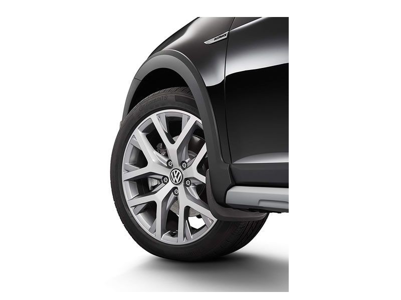 Original VW Front Mud Flaps Left & Right - 5G0075111B