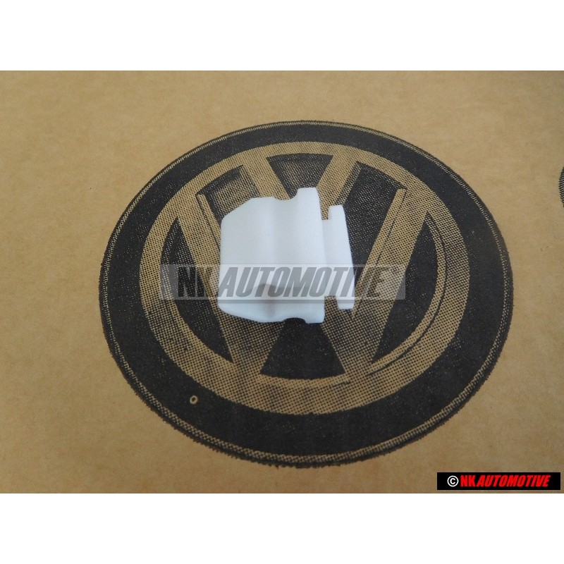Original Audi Grommet - 8N8886373