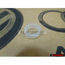 Original VW Bush - 068130337
