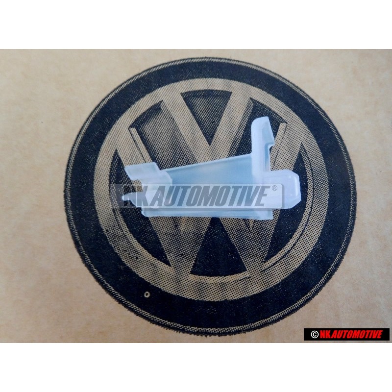 Original VW Hose Bracket - J9095901346