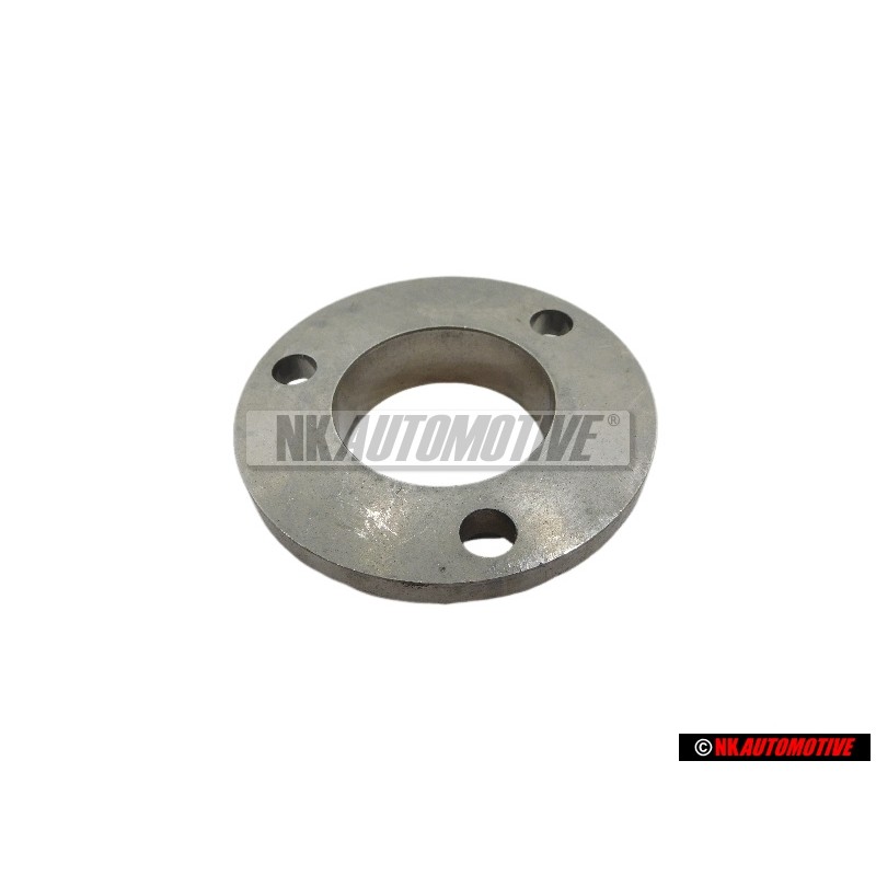Original VW Hub - 068121035