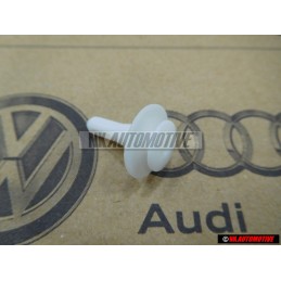Original VW Clip - 701853585