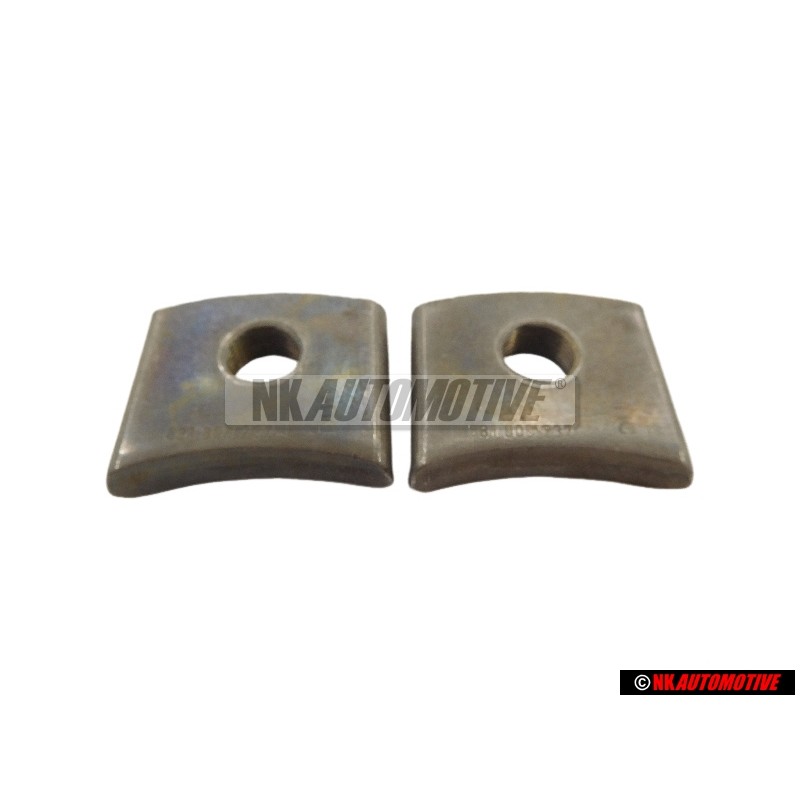 2x Original VW Threaded Plate - 831809237