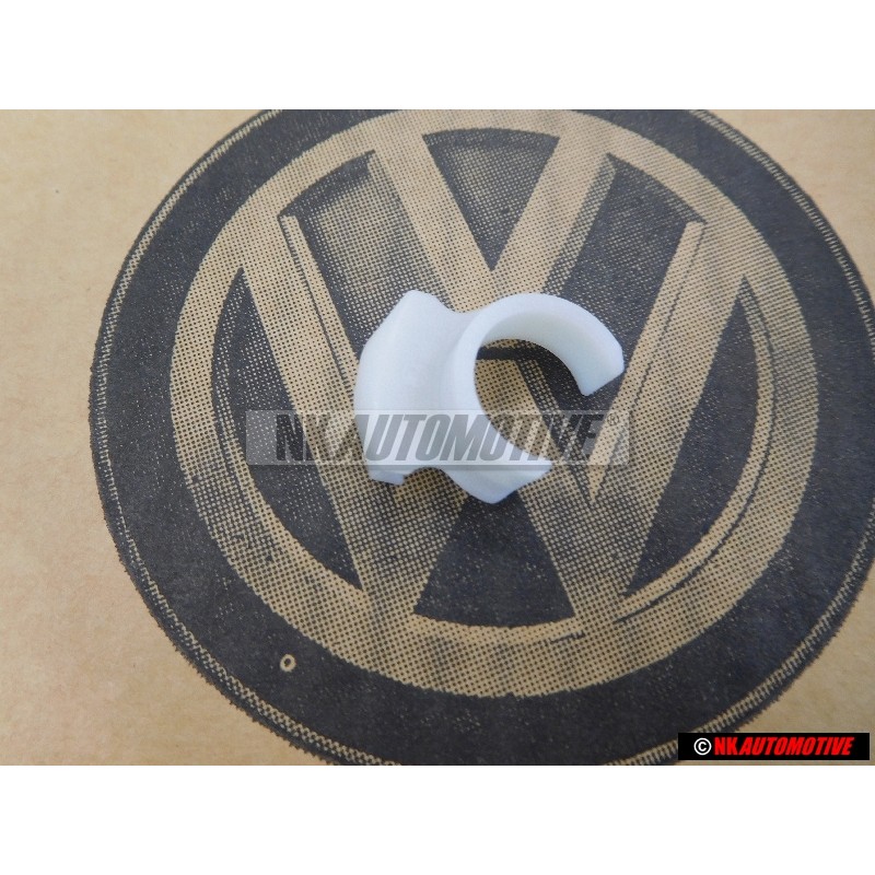 Original VW Clip - 357881279A