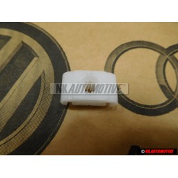 Original VW 2 Point Brake Pipe Line Retaining Clip Holder Bracket - 811611797