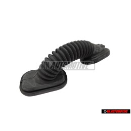 Original VW Tailgate Bootlid Grommet - 5M0971829B