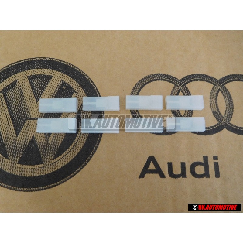 8x Original VW Flat Contact Housing - 111971921B
