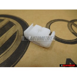 Original VW Bracket - 811611797C