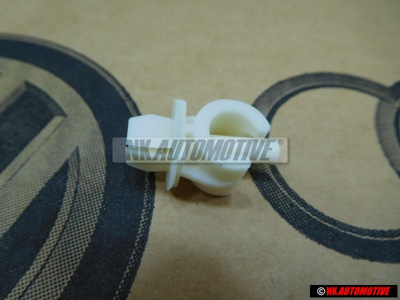 Original VW Clip - 803823397