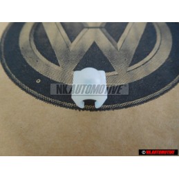 Original VW Bracket - 823823595