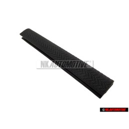 Original VW Beading - 701947149A